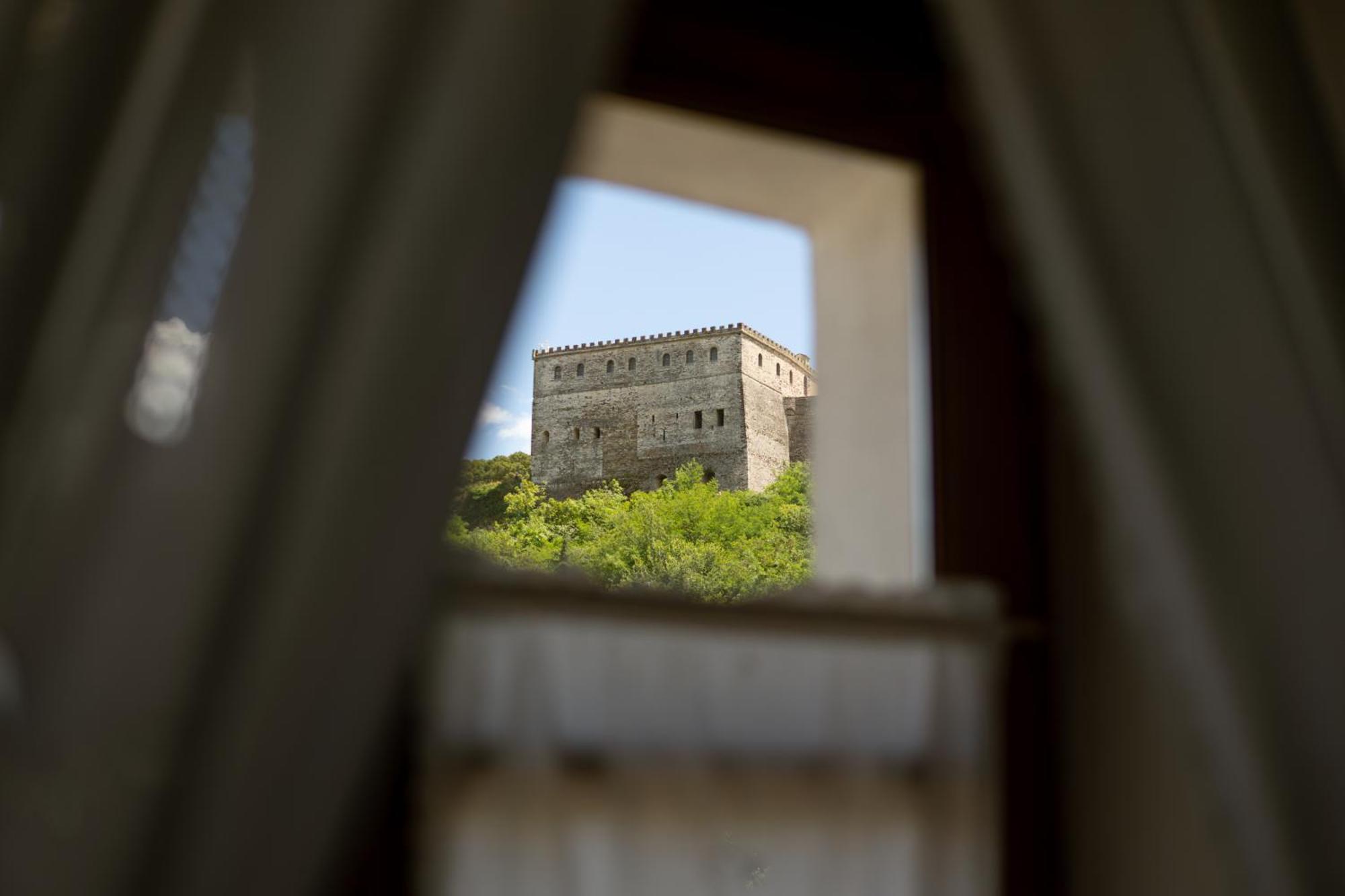 Old Bazaar 1790 Hotel Gjirokastër